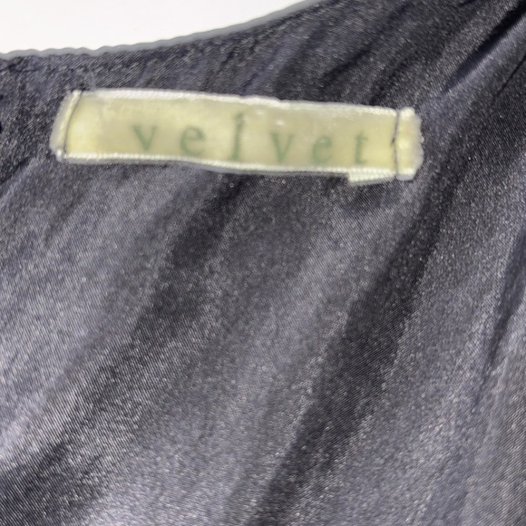 Velvet Brand Silk dress lingerie slip lined/silk black/black lace low V-neck - Picture 14 of 15